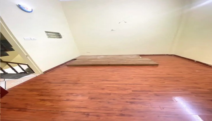CHO THUÊ NHÀ TRONG NGÕ 170 TAM TRINH, 40M2, 3 TẦNG, 3 NGỦ, 3 WC, 8 TRIỆU - Ở GĐ, NHÓM